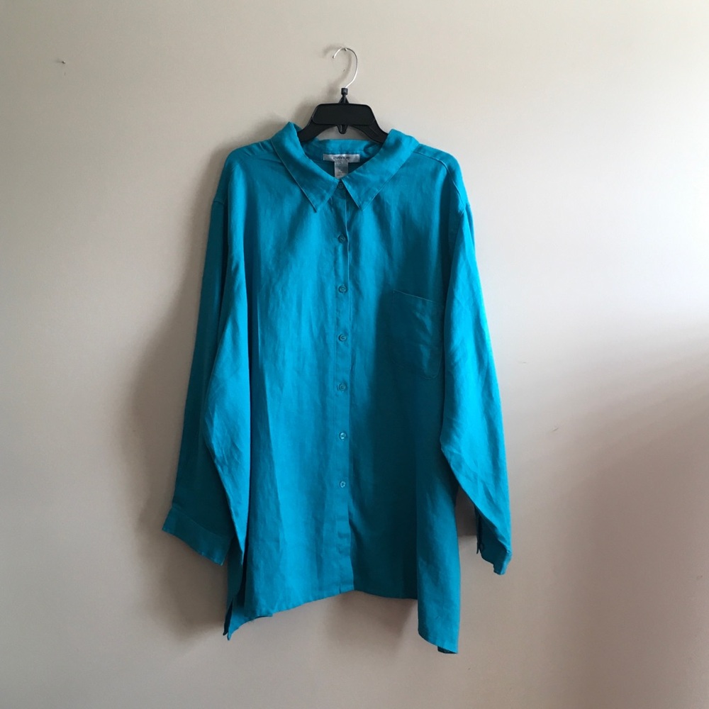 Avenue Teal Button Down Shirt